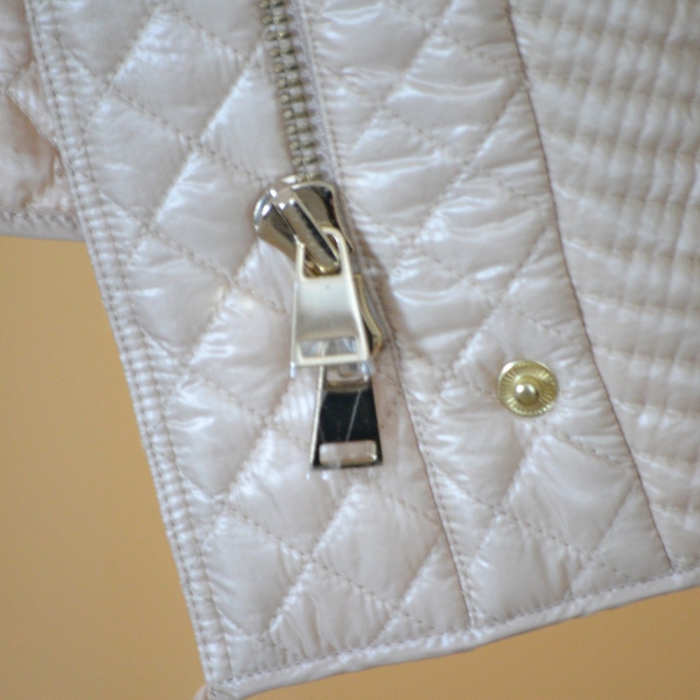 Per Se Vest - Picture 3 of 7